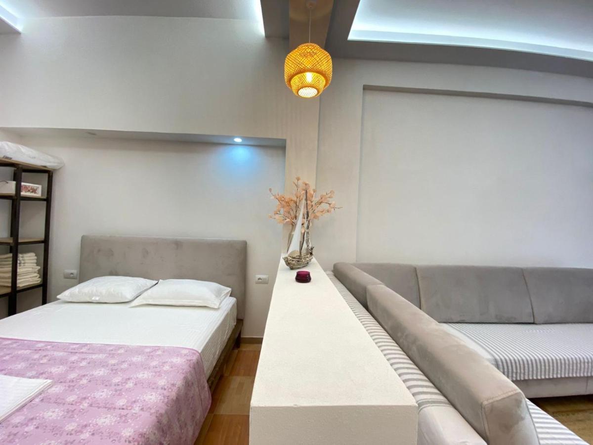 Areti Rooms Hotel Хімара Екстер'єр фото